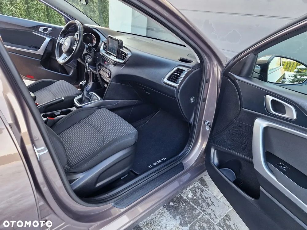 Kia Ceed 1.4 CVVT Edition 7 - 17