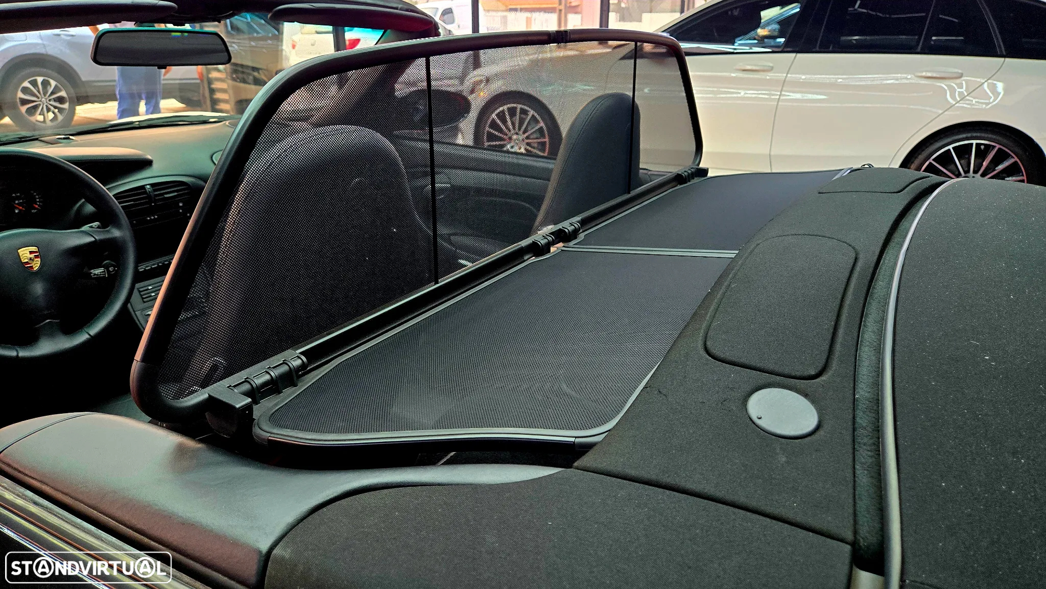 Porsche 911 (996) Carrera 4 S - 27
