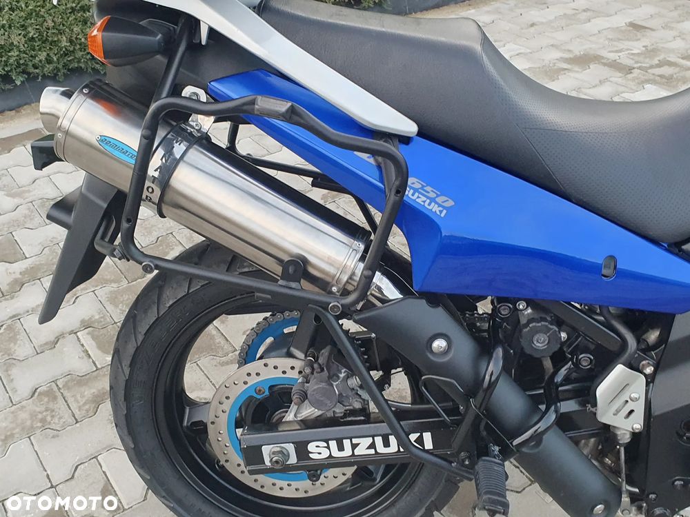 Suzuki V-STROM - 20