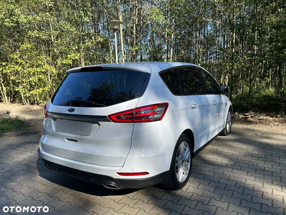 Ford S-Max 2.0 TDCi 4WD Titanium PowerShift - 6