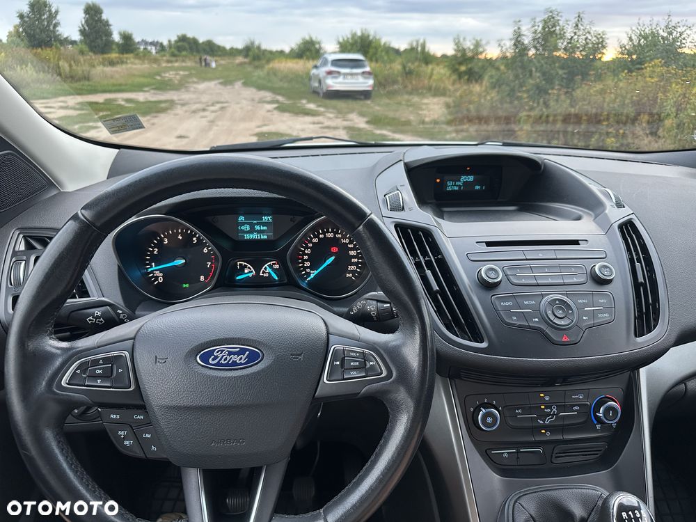 Ford Kuga 1.5 EcoBoost FWD Edition ASS MMT6 - 11