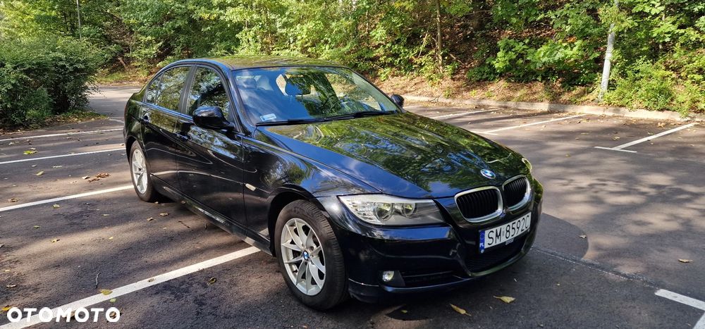 BMW Seria 3 318i - 2