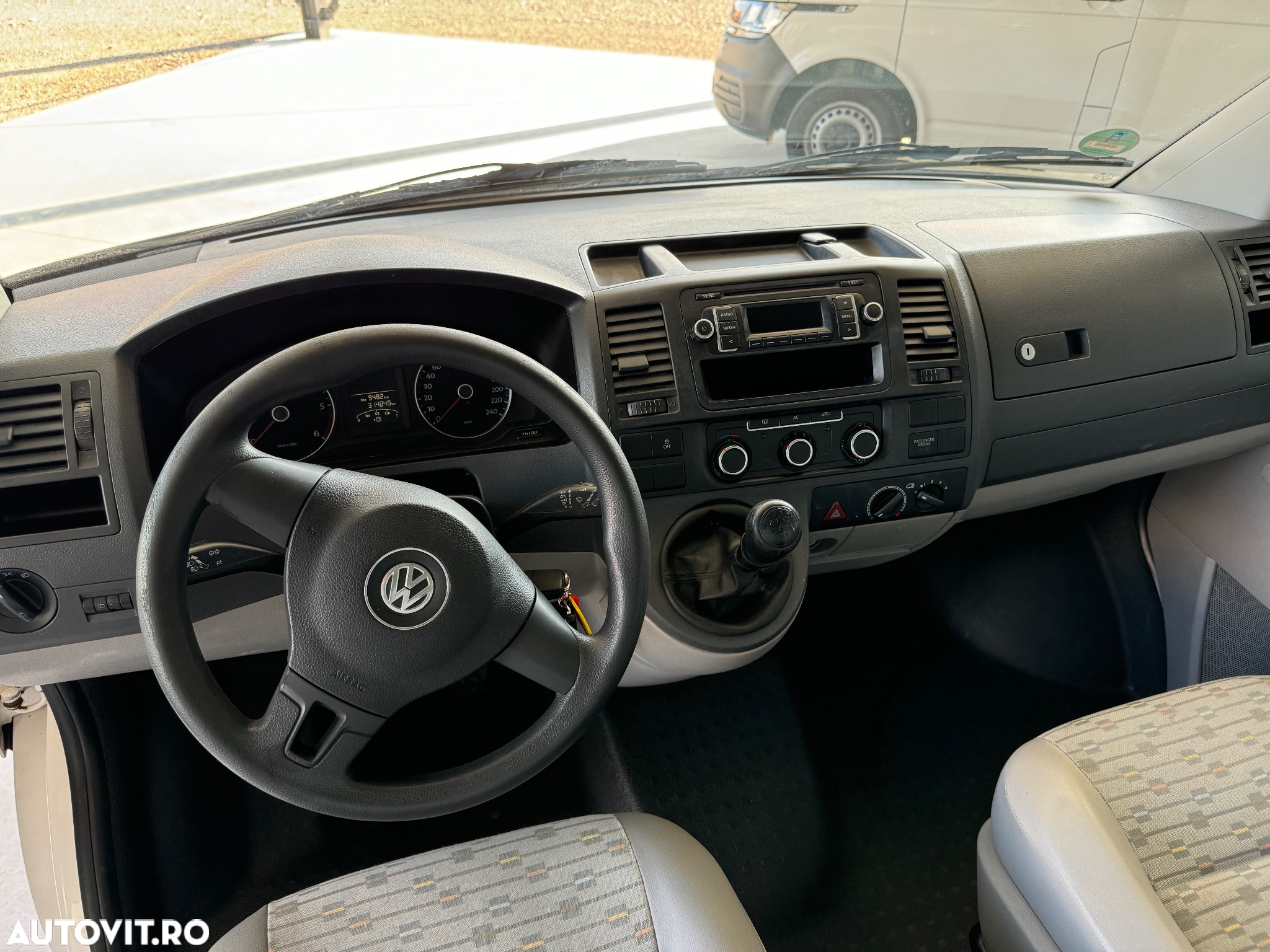 Volkswagen Transporter - 6