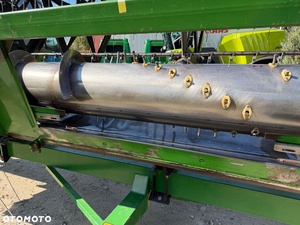John Deere 2256 - 25
