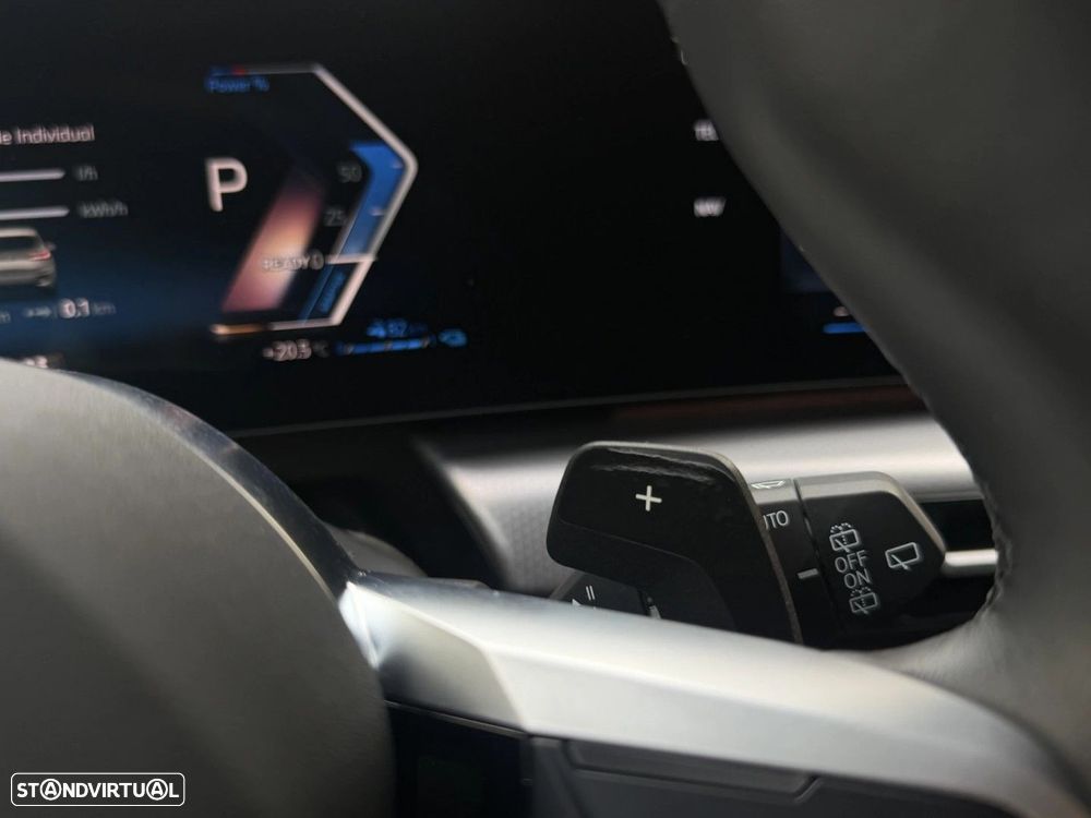 BMW 225xe Active Tourer e xDrive Pack Desportivo M - 32