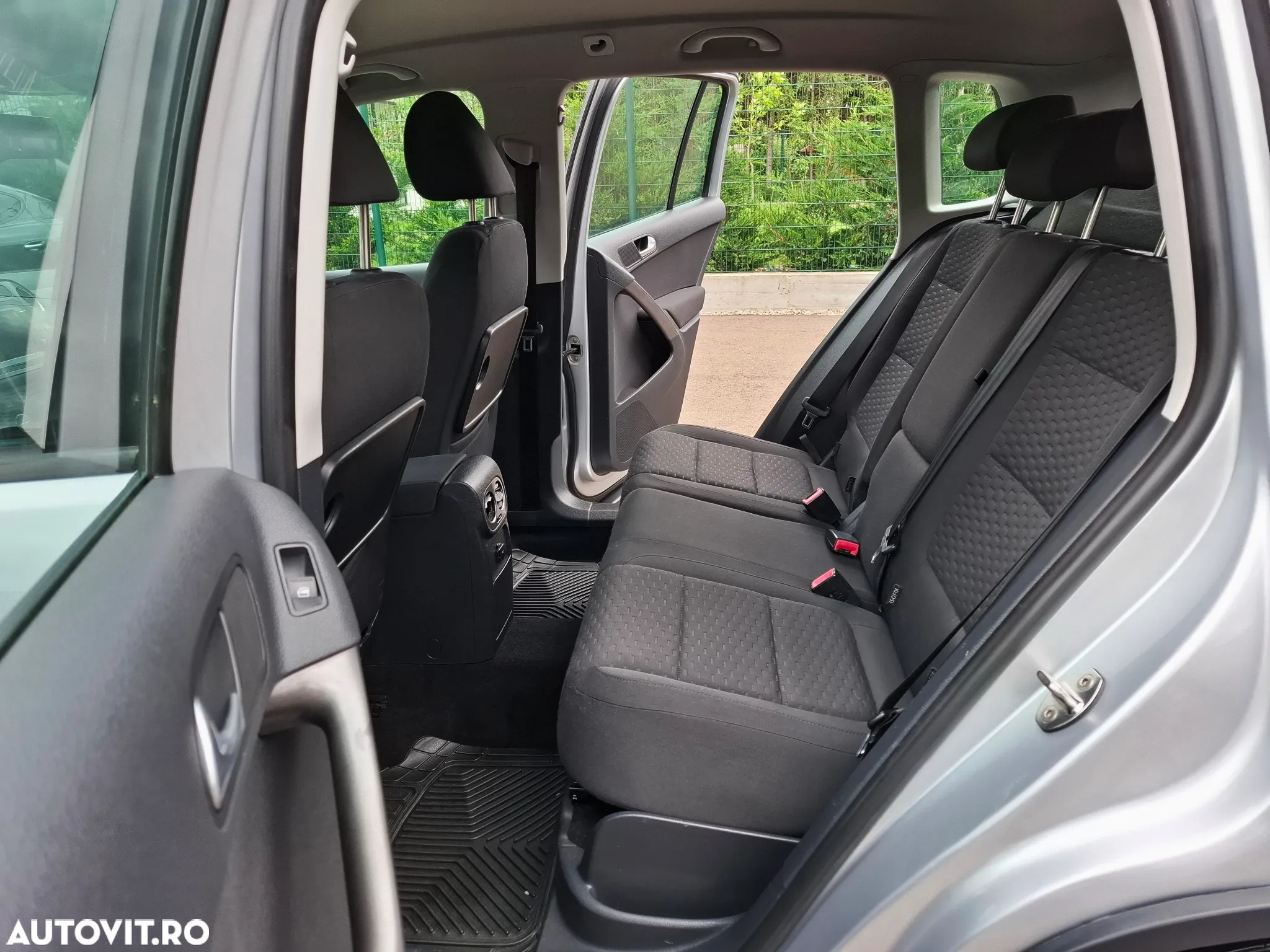 Volkswagen Tiguan 2.0 TDI 4Motion Sport & Style - 12