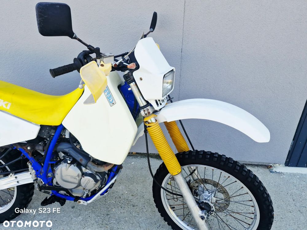 Suzuki DR - 9