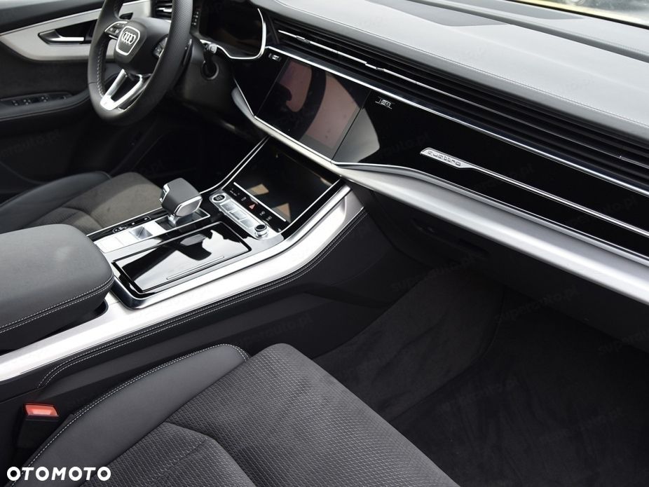 Audi Q8 50 TDI mHEV Quattro Tiptronic - 14