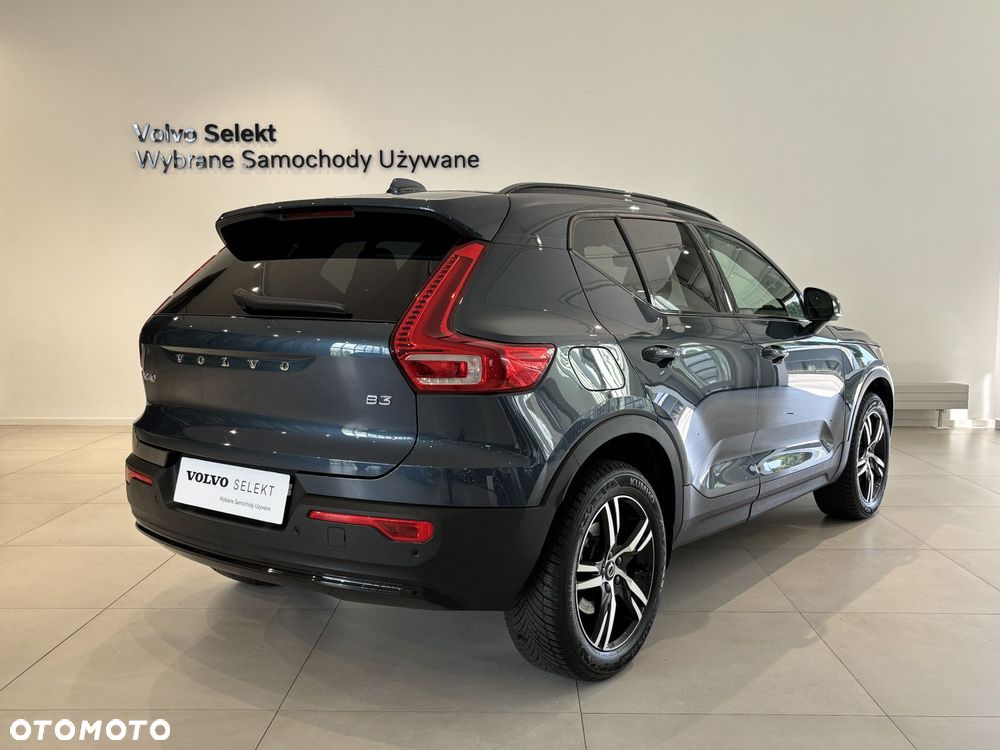 Volvo XC 40 - 5