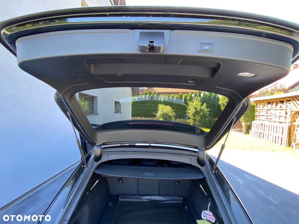 Audi A4 Avant 2.0 TDI - 9