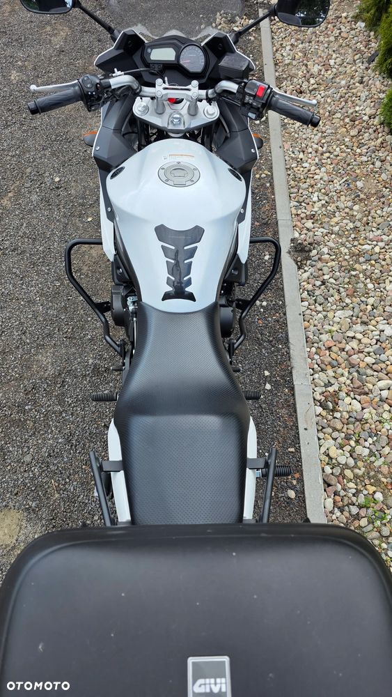 Yamaha XJ - 8