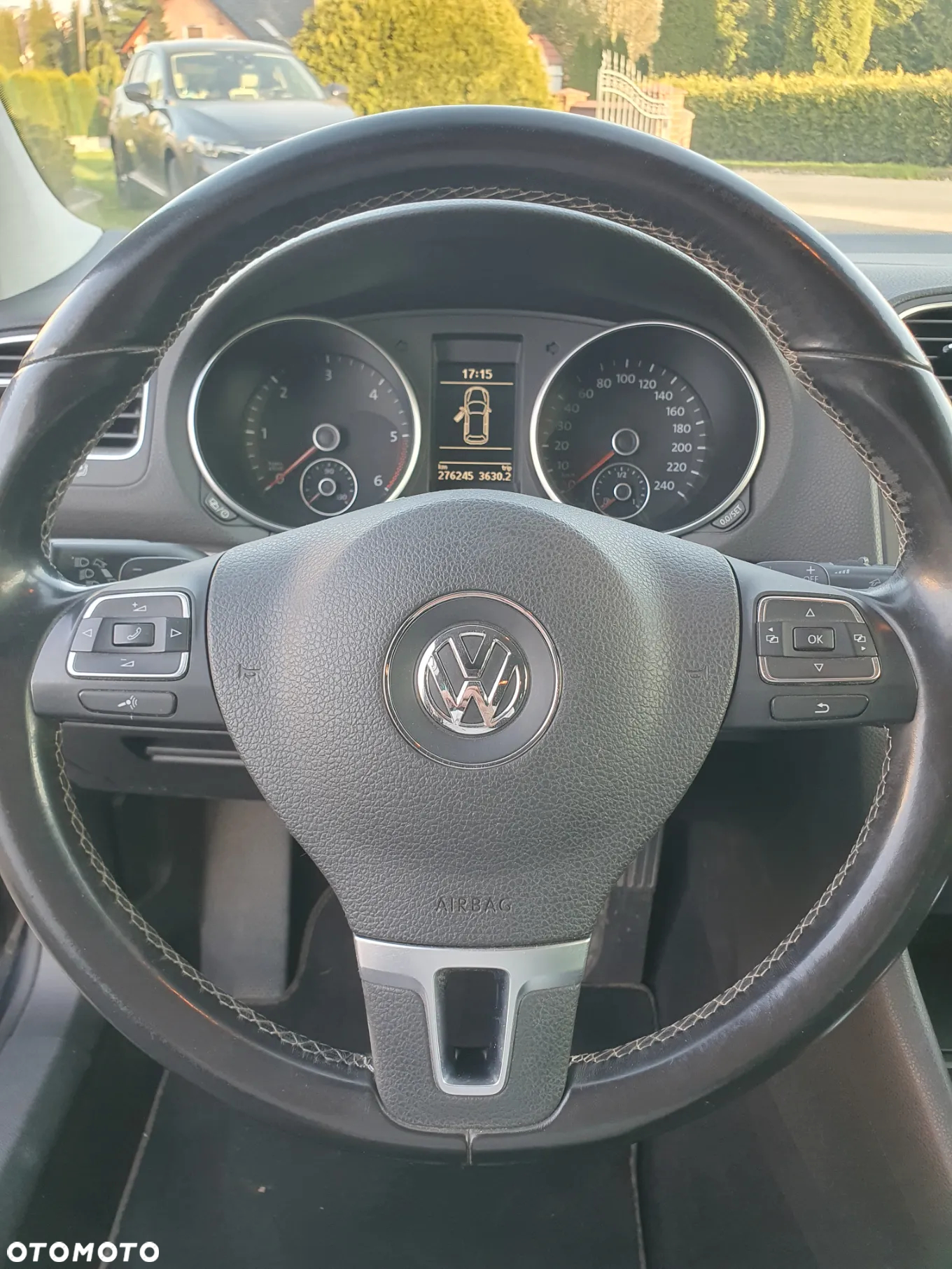 Volkswagen Golf 1.6 TDI DPF BlueMotion Technology DSG MATCH - 12
