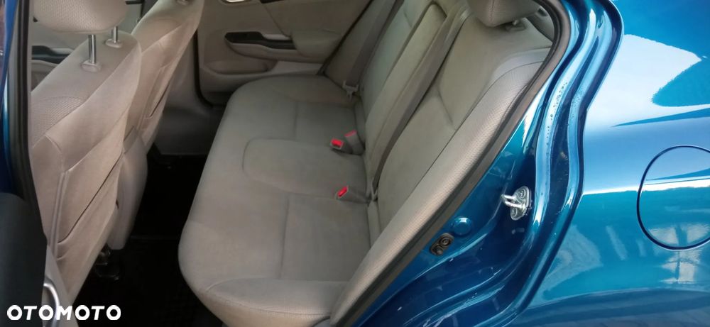 Honda Civic 1.8 Executive EU6 - 16