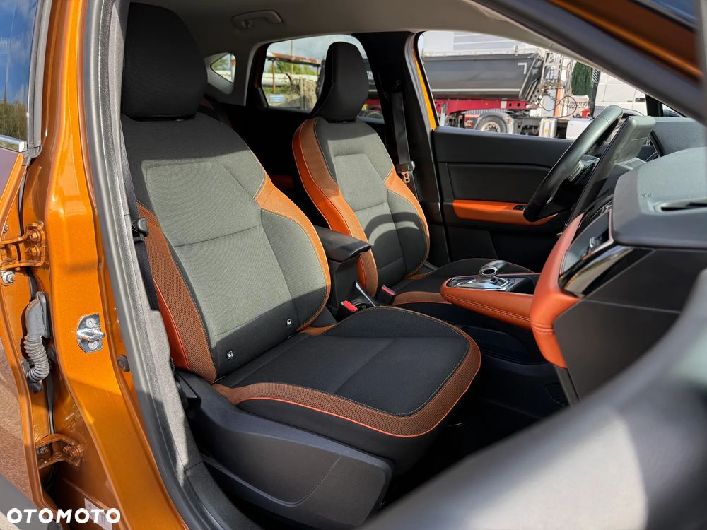 Renault Captur 1.3 TCe Intens EDC - 30