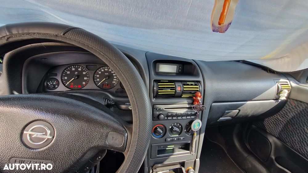 Opel Astra 1.6 - 1