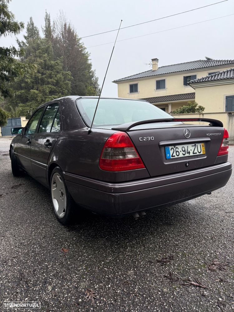 Mercedes-Benz C 230 Kompressor - 4