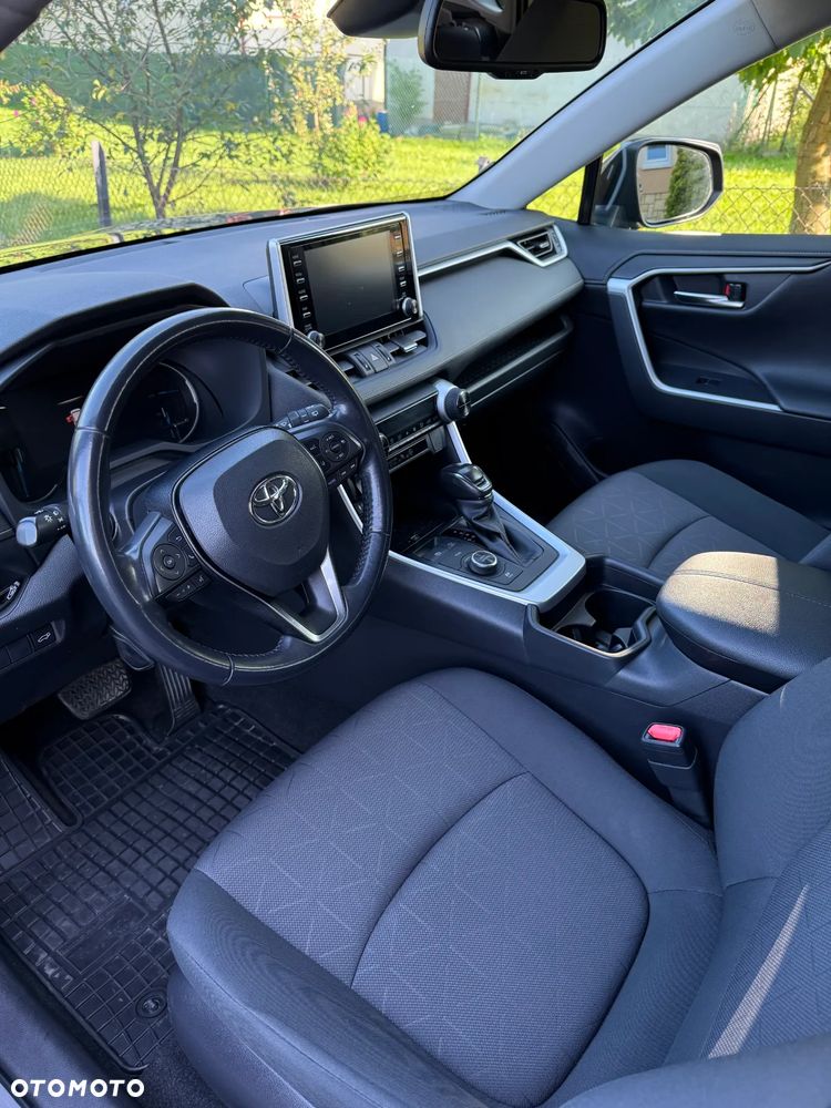 Toyota RAV4 Hybrid Style 4x4 - 5
