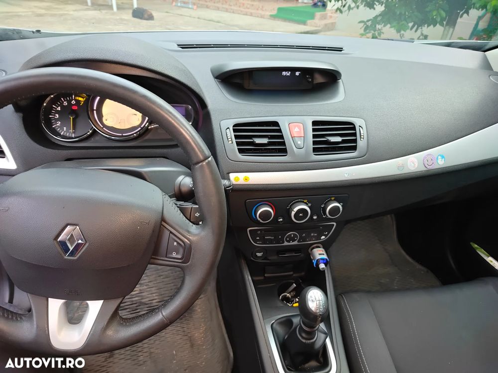 Renault Megane 1.6 Authentique - 4