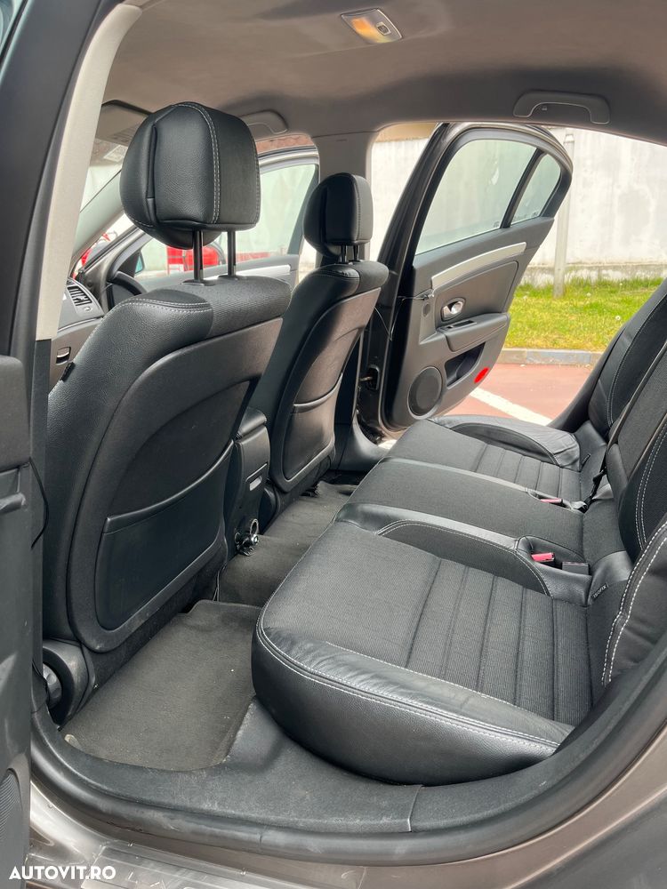 Renault Laguna - 6