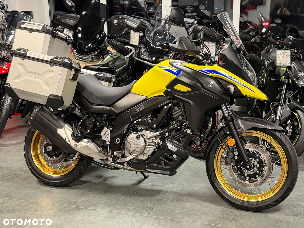 Suzuki V-STROM - 1