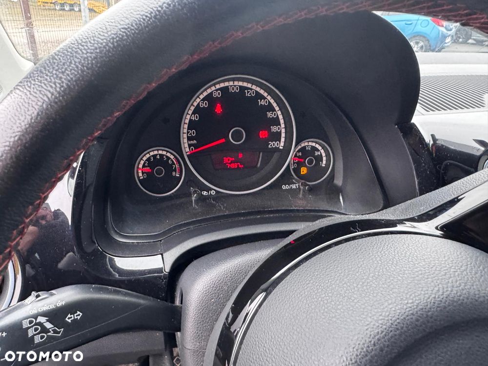 Volkswagen up! 1.0 high Perfectline - 15