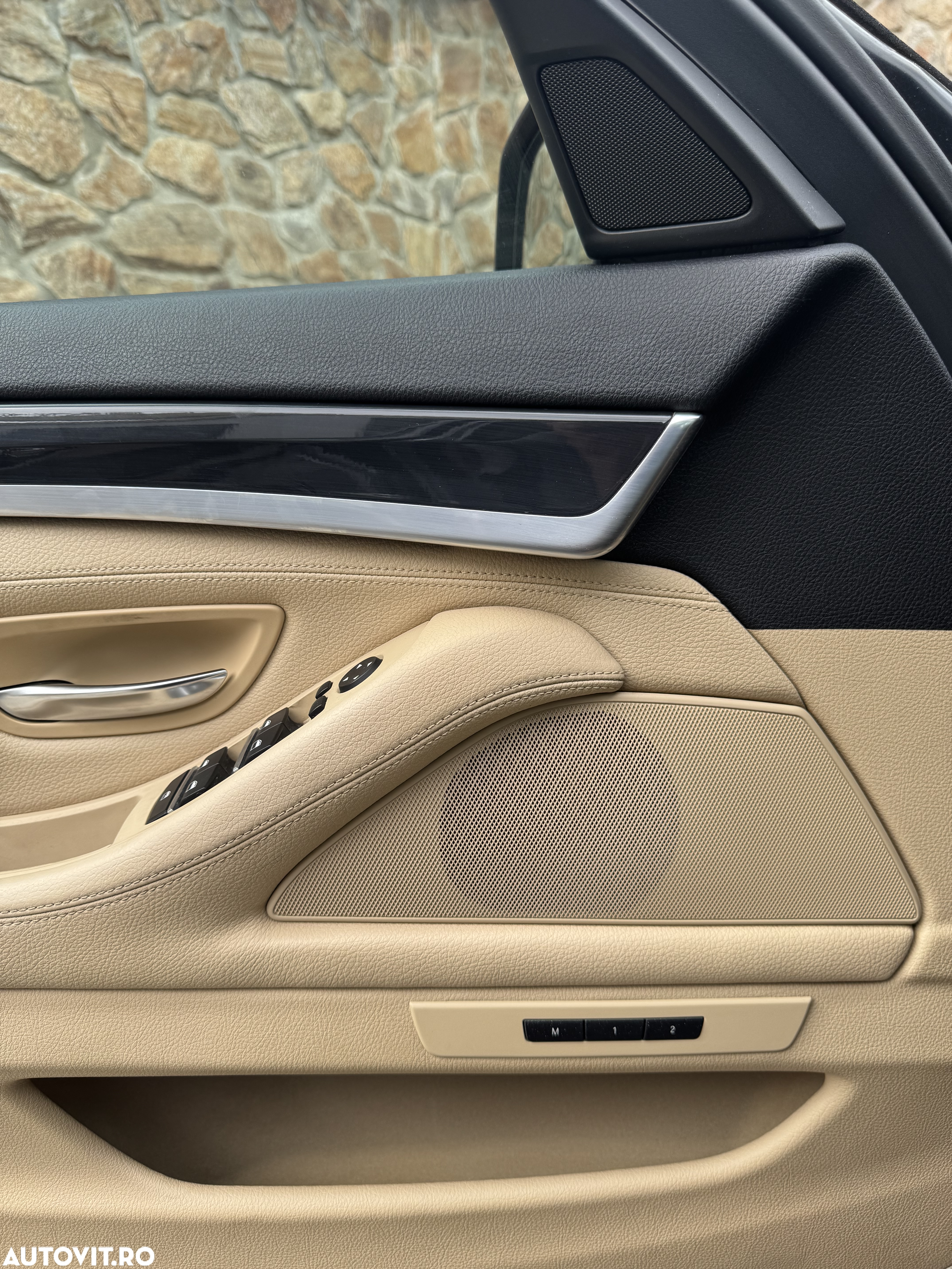 BMW Seria 5 520d Aut. Luxury Line - 9
