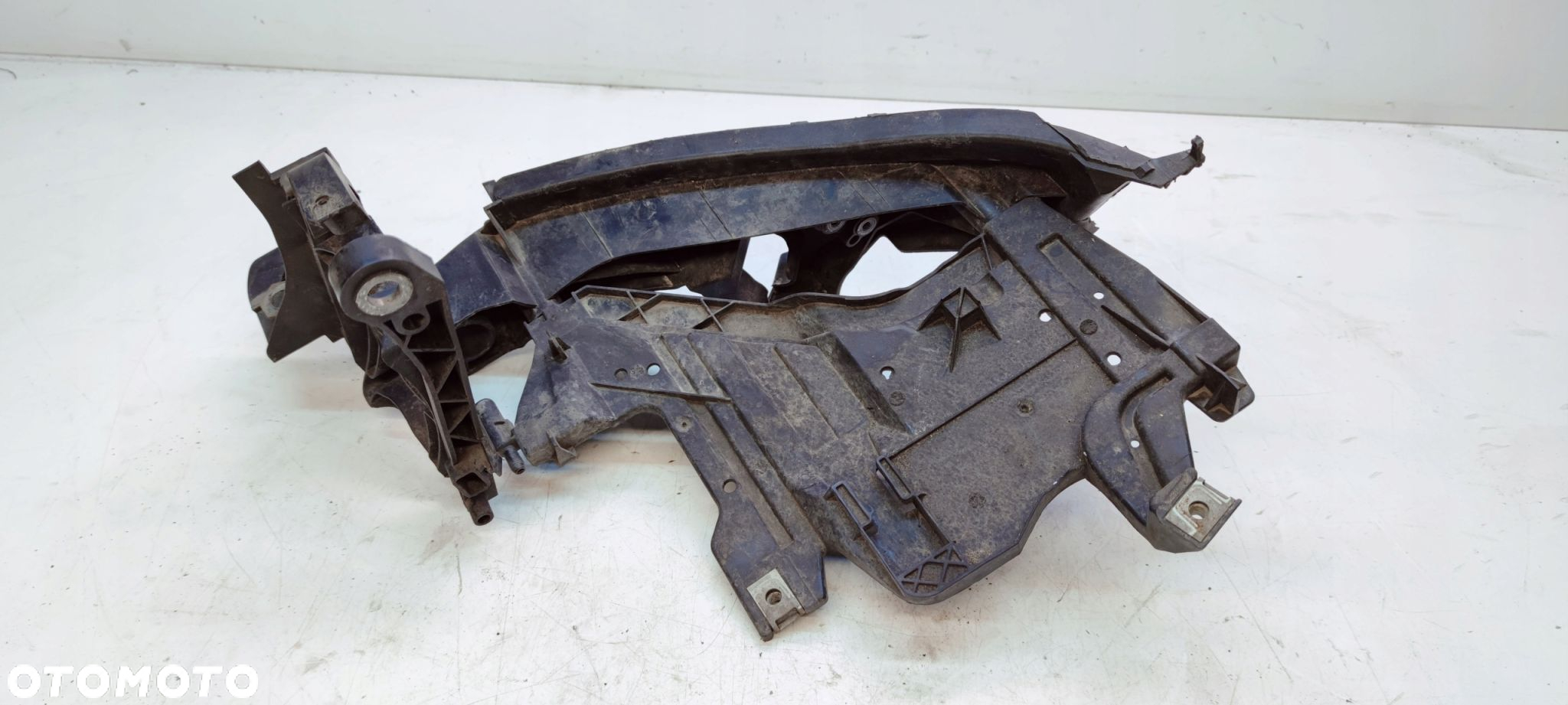 ŚLIZG UCHWYT MOCOWANIE REFLEKTORA PRAWY AUDI A4 B8 8K0805608C *2* - 5