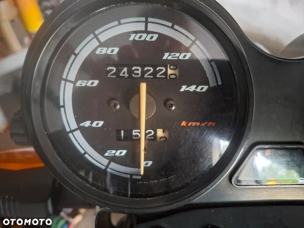 Yamaha YBR - 4