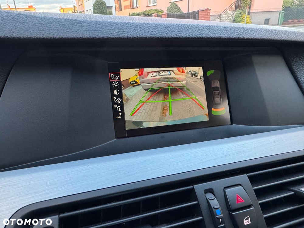 BMW Seria 5 520d BluePerformance - 33