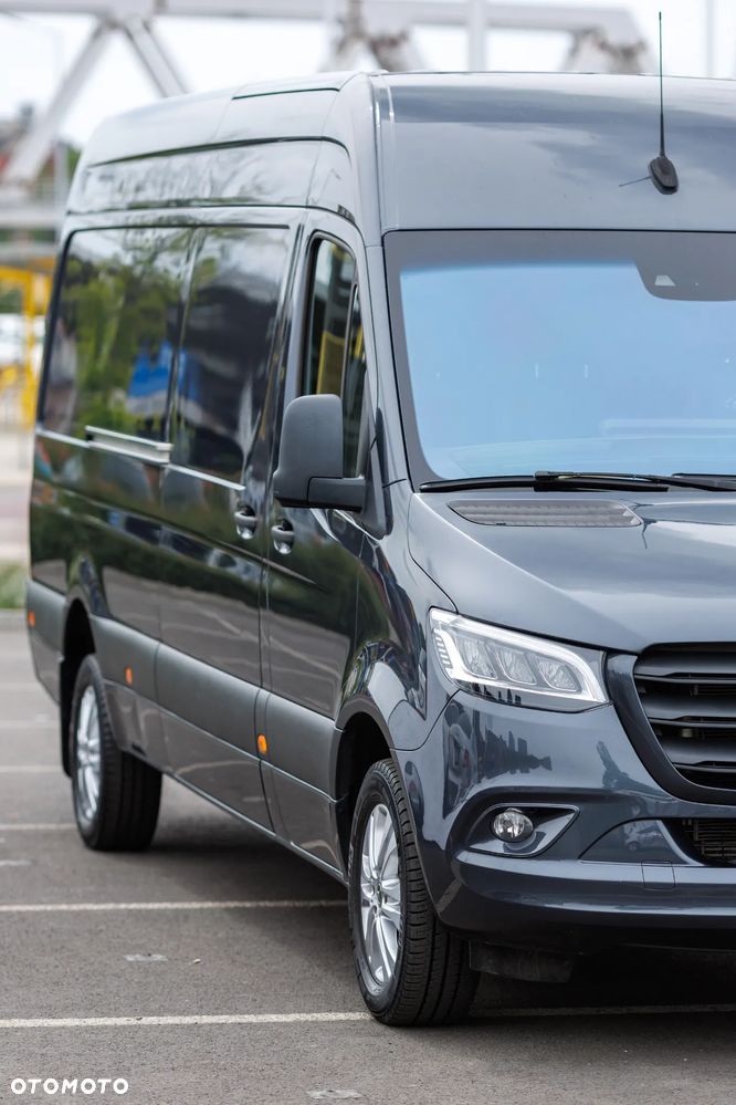 Mercedes-Benz Sprinter - 16