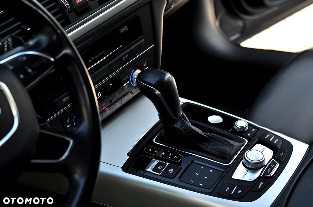 Audi A6 Avant 2.0 TDI ultra S tronic - 33