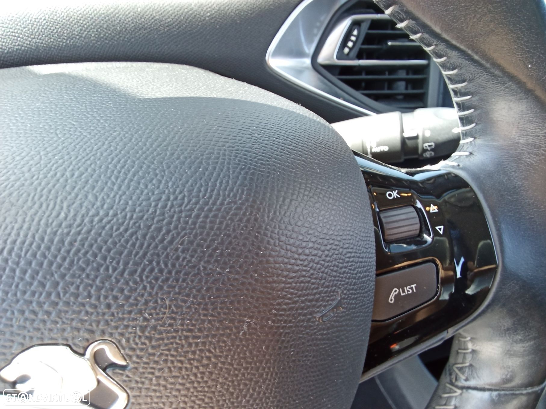 Peugeot 308 1.2 VTi Active - 19