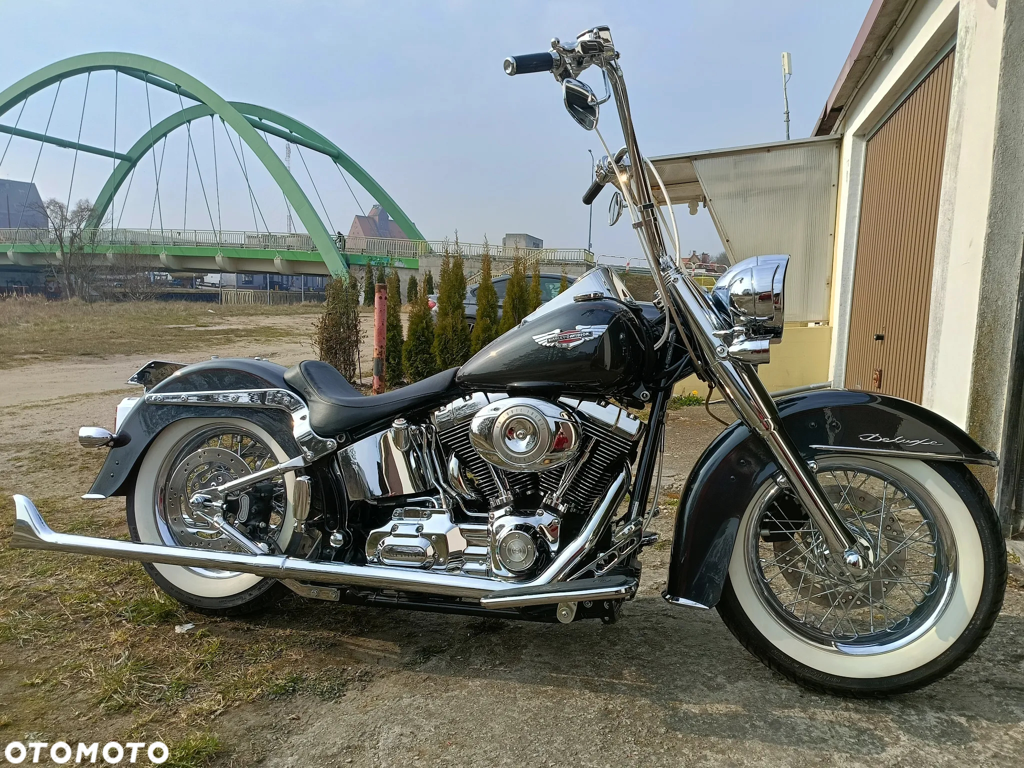 Harley-Davidson Softail Deluxe - 16
