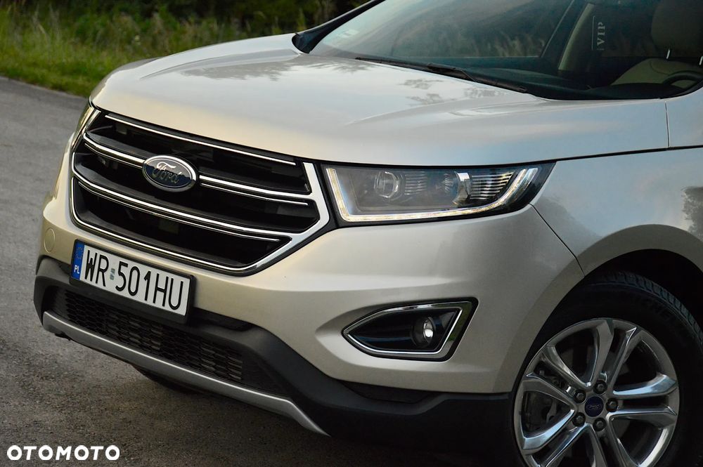 Ford Edge - 8
