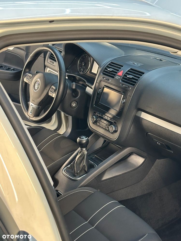 Volkswagen Jetta 1.4 TSI Trendline - 9