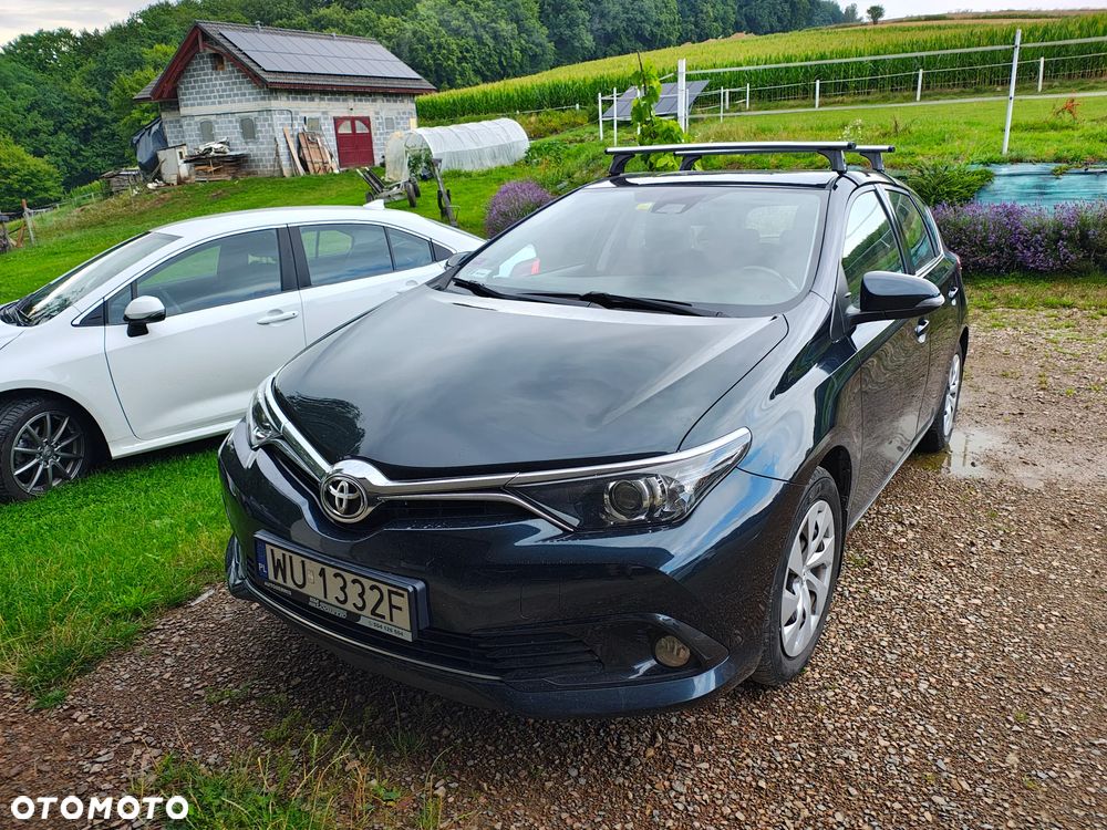 Toyota Auris 1.6 Comfort - 2
