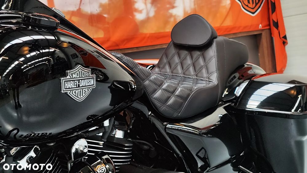 Harley-Davidson Touring Road King - 25