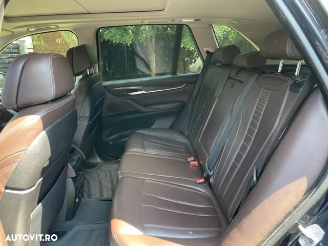 BMW X5 xDrive40d - 13
