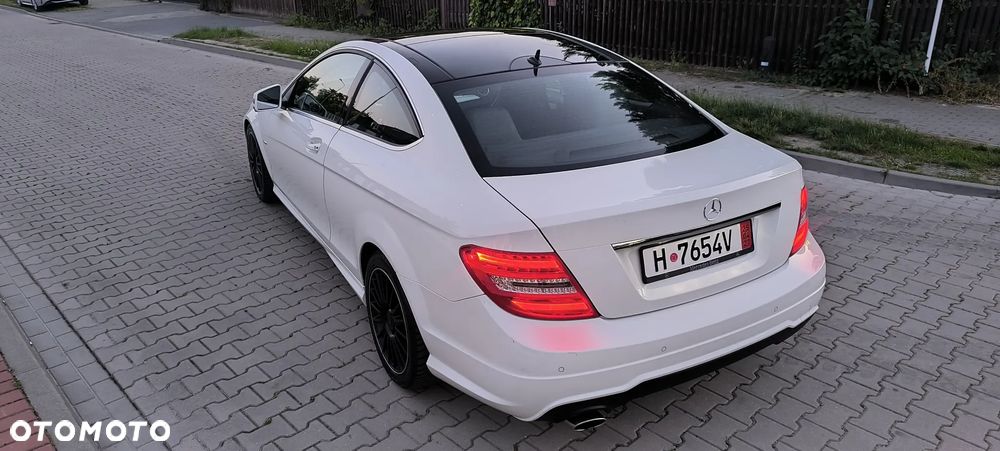 Mercedes-Benz Klasa C 250 Sport 7G-TRONIC - 25