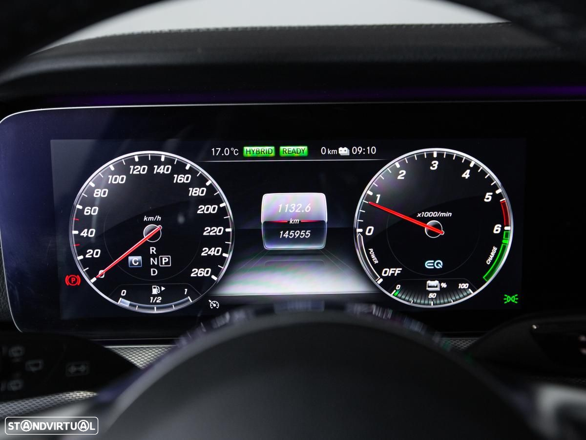 Mercedes-Benz E 300 de AMG Line - 22