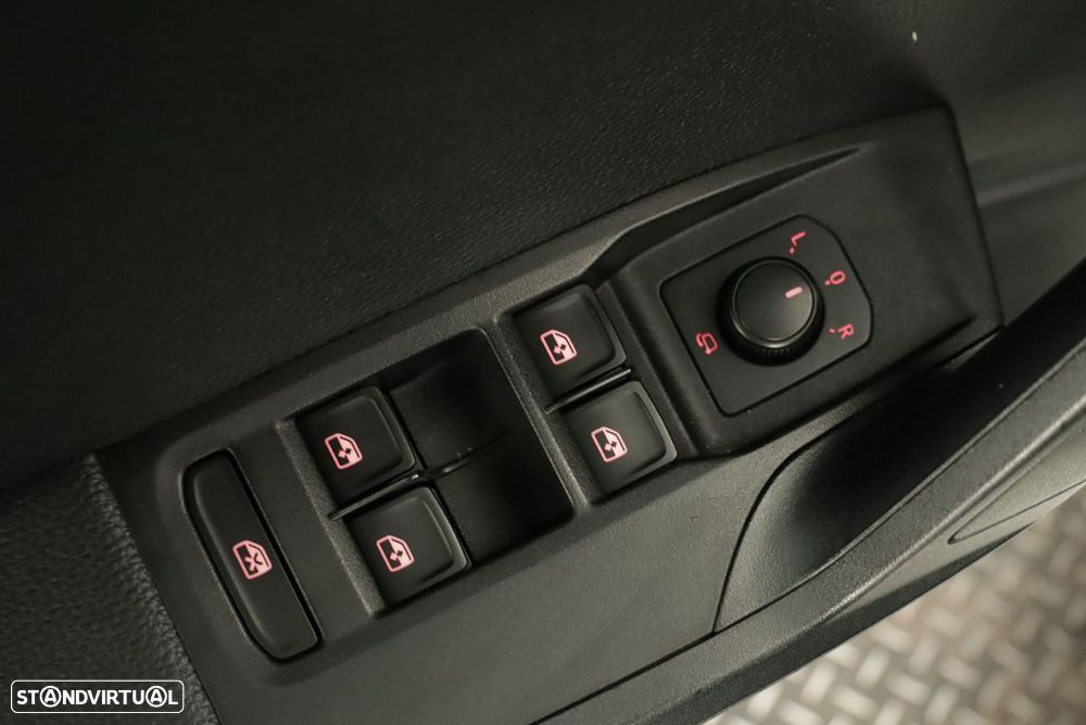 SEAT Arona 1.0 TSI Style DSG - 17