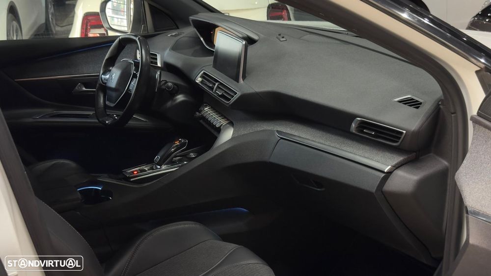 Peugeot 3008 1.6 BlueHDi GT Line EAT6 - 37