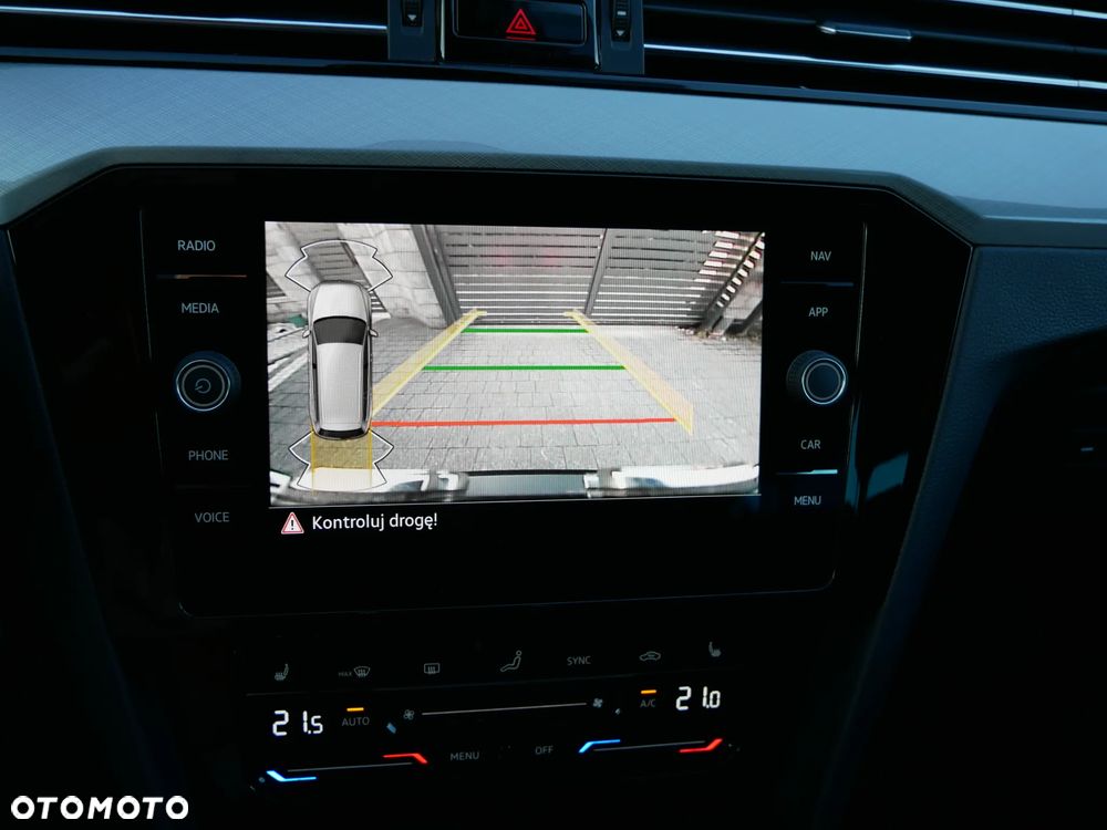 Volkswagen Passat 2.0 TDI EVO Business DSG - 16