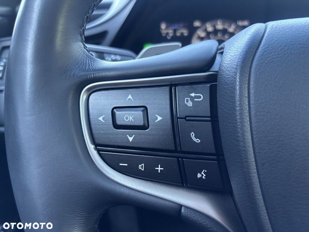 Lexus ES 300h Business Edition - 16