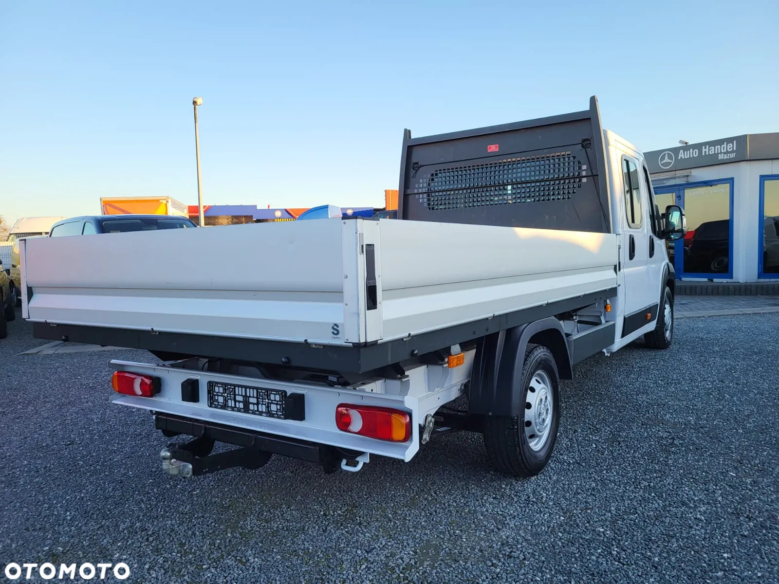 Peugeot BOXER 2.2 HDI -DOKA MAXI  7 OSÓB-SKRZYNIA 3,40m - 18
