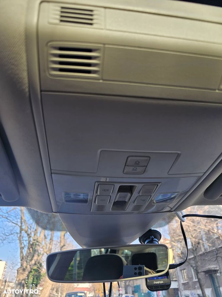 Volkswagen Passat 2.0 TDI DSG (BlueMotion Technology) Comfortline - 23