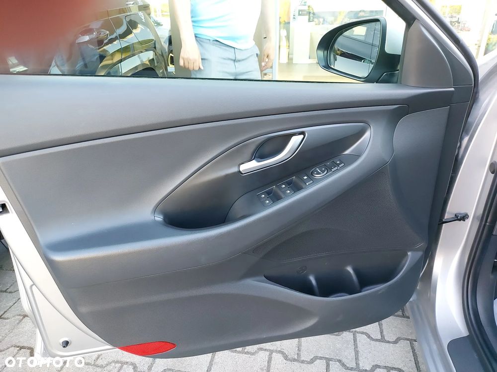 Hyundai i30 1.5 T-GDI 48V Smart DCT - 10