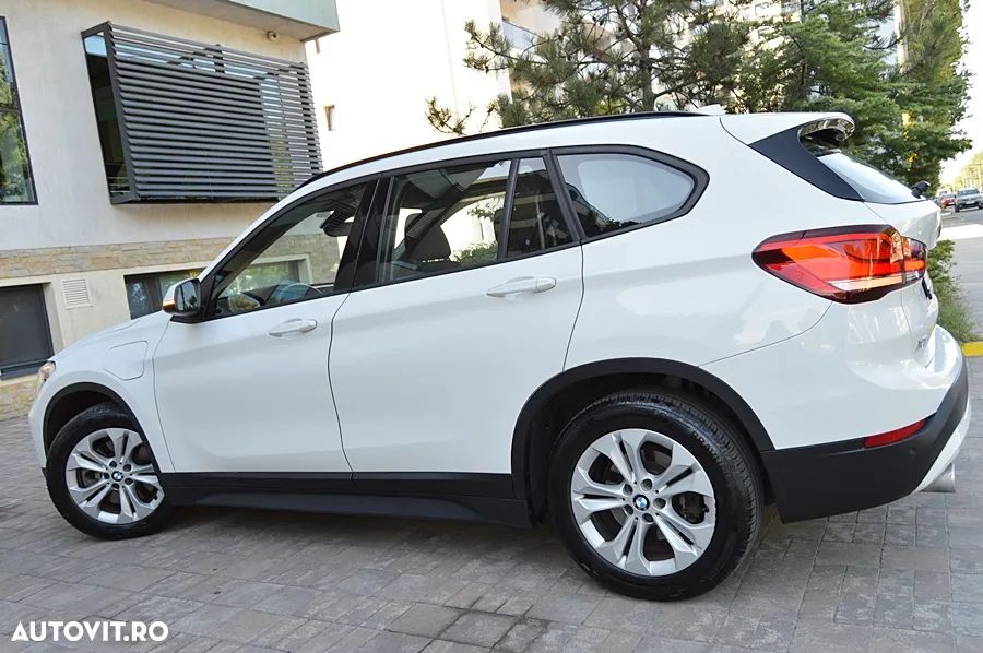 BMW X1 xDrive25e Sport Line - 27