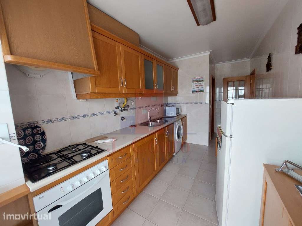 Apartamento T1 junto ao centro da cidade - Grande imagem: 2/8