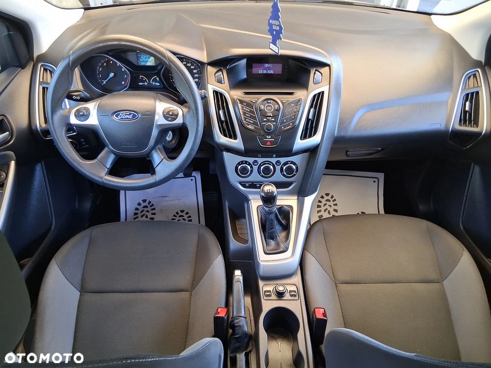Ford Focus - 7